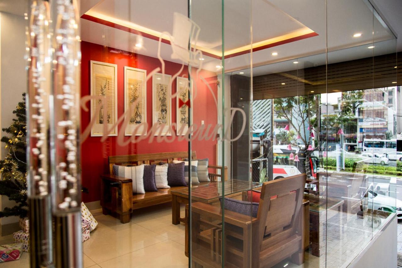 Monsieur Diesel Hotel Danang Exterior foto
